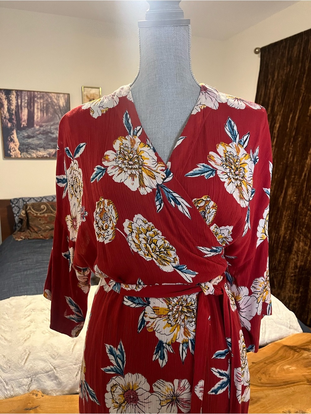 Roxy Privy Places Crinkled Viscose Floral Midi Wrap Dress Never Worn